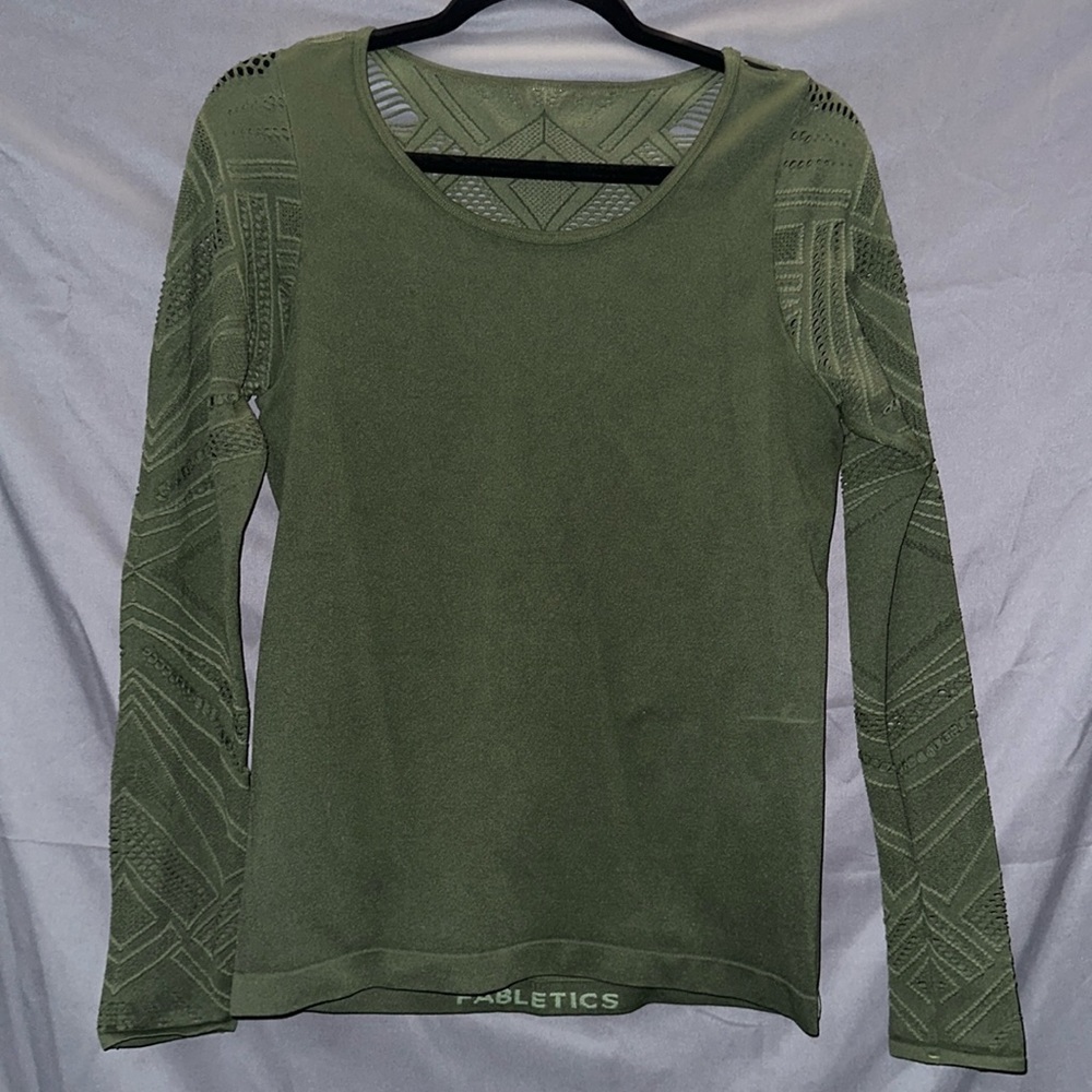 Green cut out long sleeve top